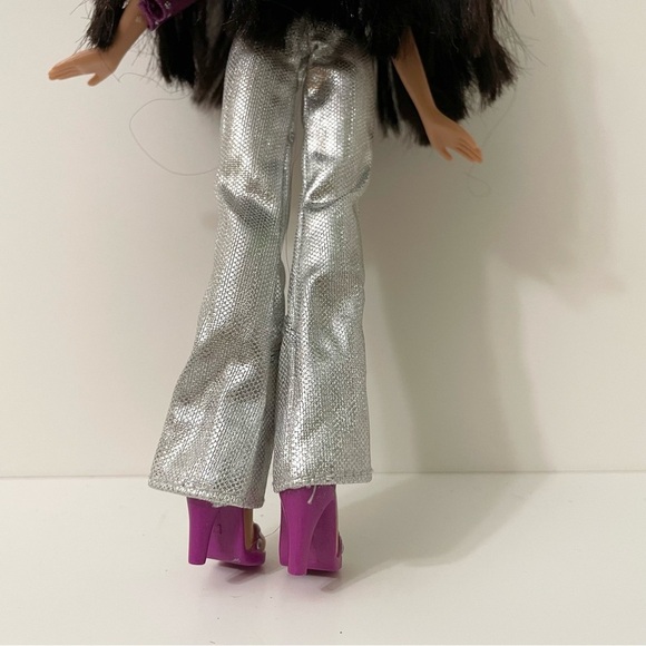 MGA Bratz Doll Yasmin - Picture 9 of 16